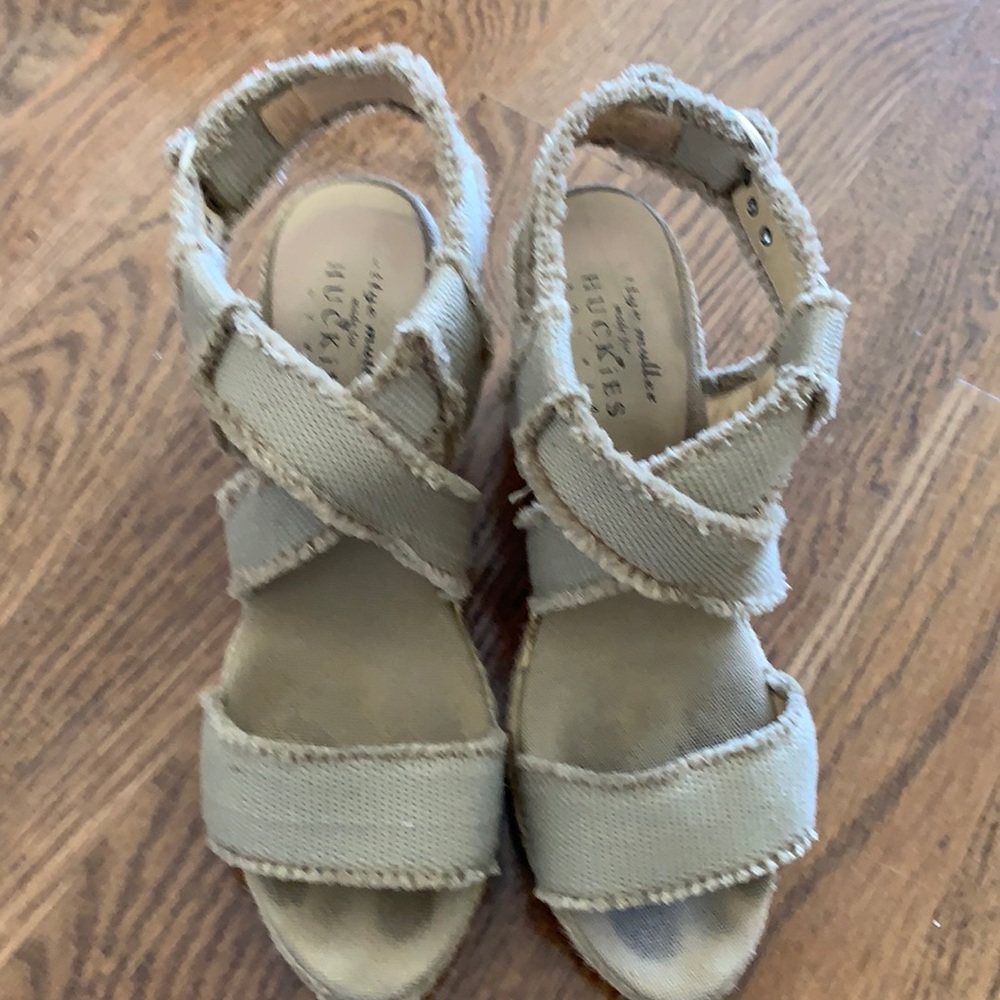 Bettye Muller wedge espadrilles  with side buckle